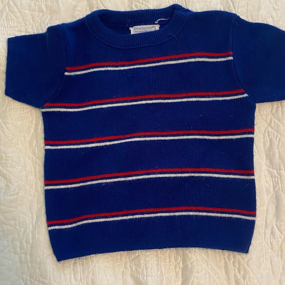 Vintage toddler sweater tee. Size 2T.